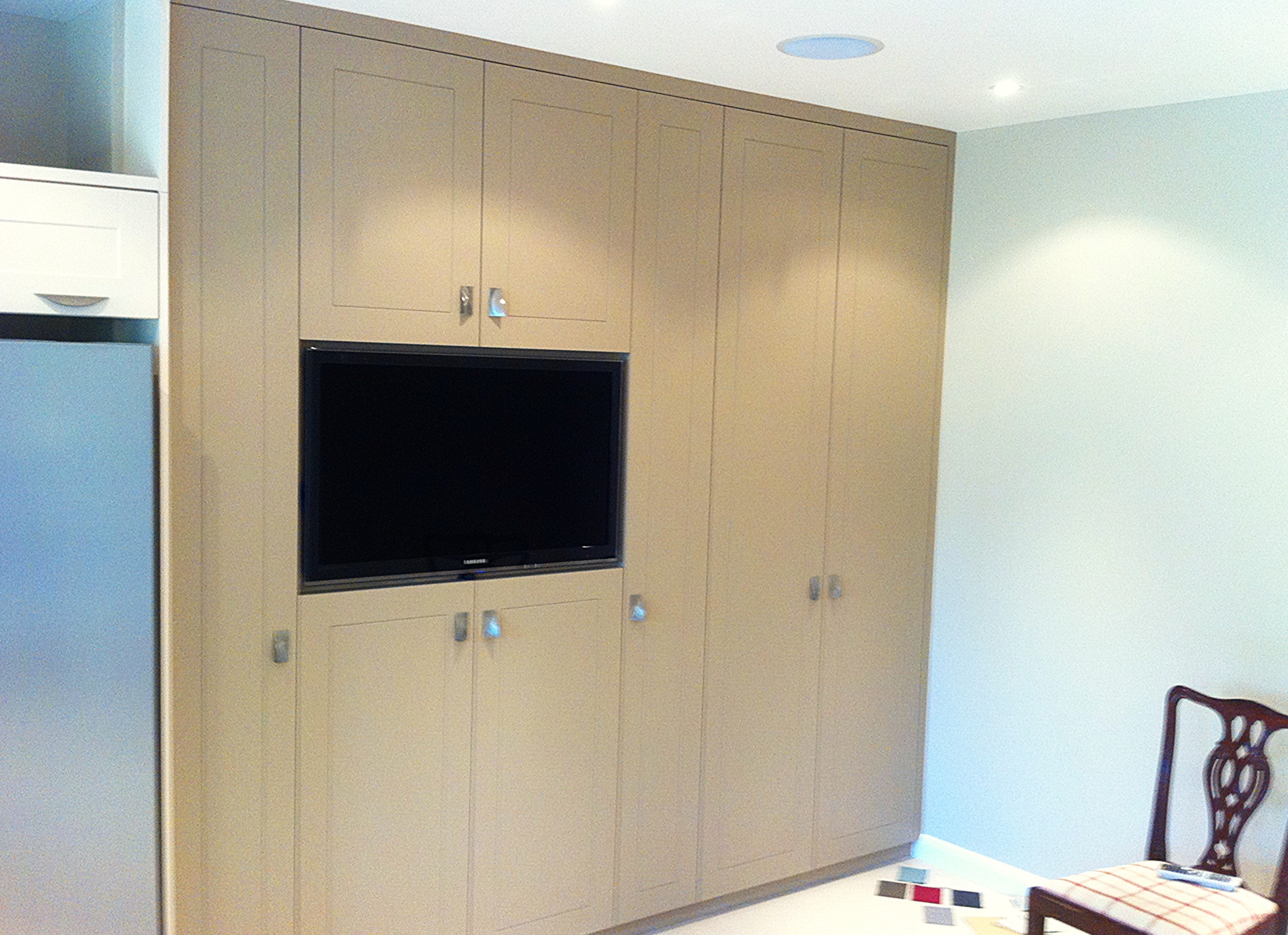 Premium custom cabinet doors with integrated hardware